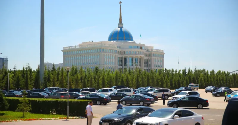 Вице президент появится в Казахстане: парламент одобрил законопроект