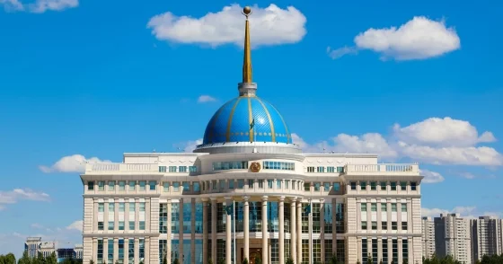 Семилетний срок и новые полномочия: парламент поддержал новый закон О президенте