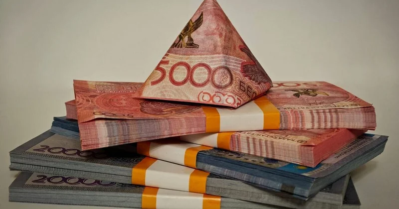 Бурная имитация торговли