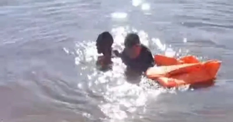 Тонущего мужчину спасли и наказали в Уральске (видео)