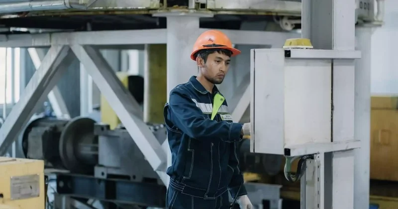 Кейбір кәсіп жойылады: Қазақстанға болашақта 2,9 млн маман керек