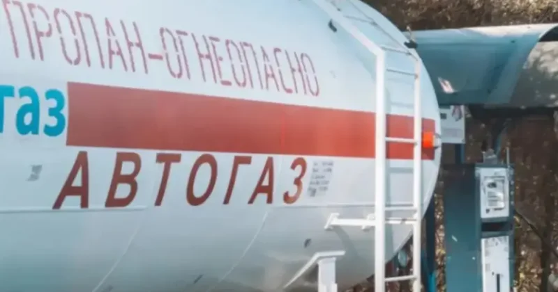 Жаңаөзенде ГБО орнатылған көлік жарылды ТЖМ жүргізушілерге қауіпсіздік ережелерін еске салды