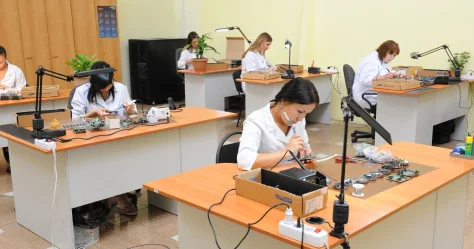 В Казахстане исчезнет спрос примерно на 125 профессий