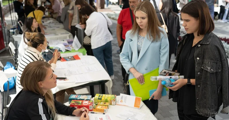 Кому из выпускников колледжей легче всего найти работу в Казахстане