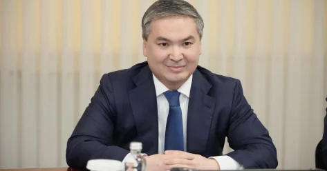 Стандарты к 922 профессиям обновят в этом году в Казахстане
