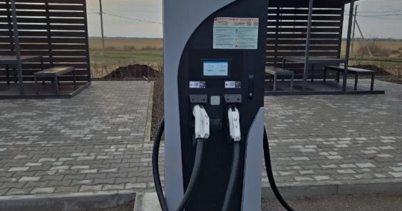 Елімізде автожолдардағы электр көліктерін қуаттандыру стансалары көбейді