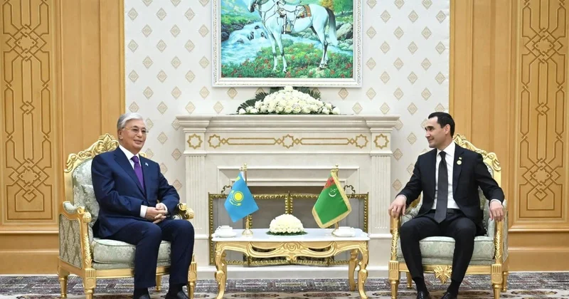 Президенты Казахстана и Туркменистана обсудили перспективные совместные проекты