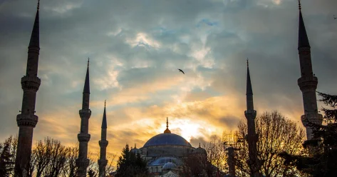 Нападения на мечети участились в Великобритании