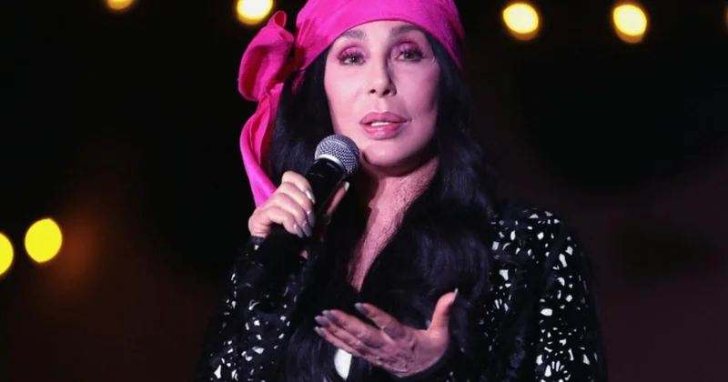 DM: 79 летняя Шер выходит замуж за молодого бойфренда