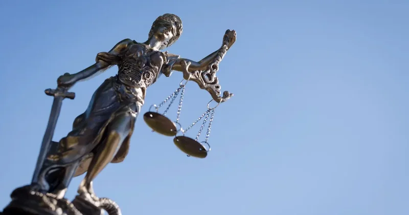 Санитара вытрезвителя осудили за избиение пожилого пациента в Костанае