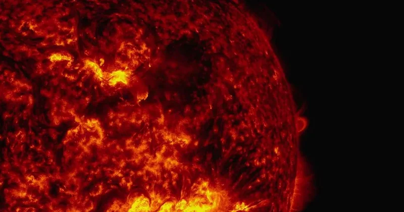 Черный взрыв произошел на Солнце (видео)