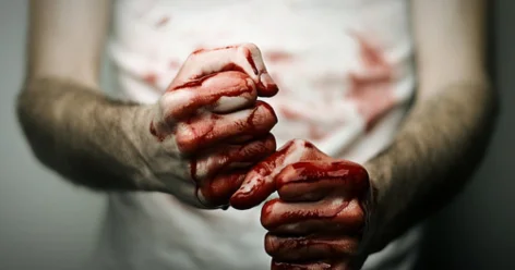 Буквально раскрошил череп : пострадавшая просит пересмотреть перевод бывшего мужа в колонию поселение