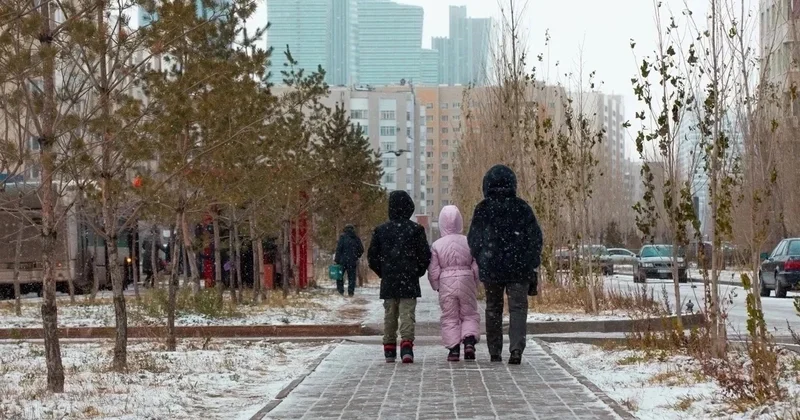 Мощные магнитные бури идут к Земле: что может почувствовать организм