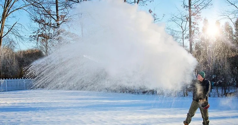 Дыхание зимы : сильнейшие морозы до 35 градусов надвигаются на регионы Казахстана
