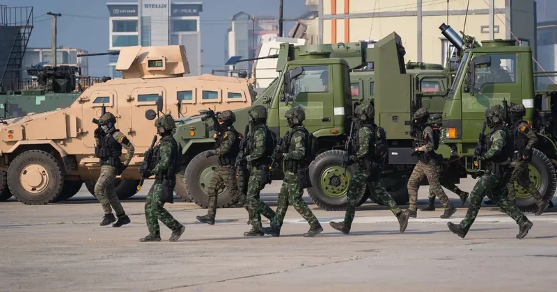 Таиланд задействовал авиацию в конфликте с Камбоджей: обе страны заявили о нарушении перемирия