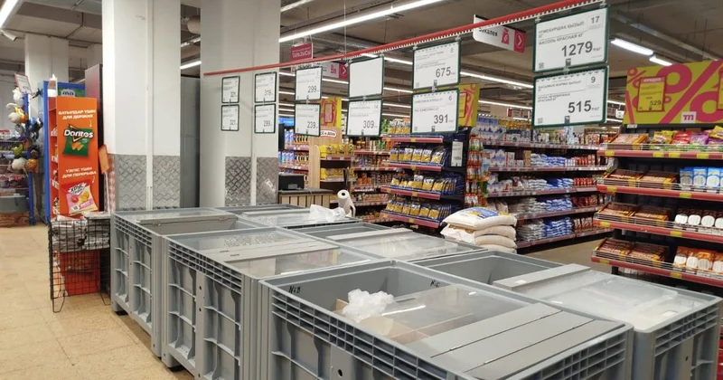 Кошачьи фекалии нашла покупательница в рисе в шымкентском Magnum (ВИДЕО)