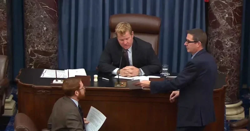 Конгресс Д. Трампқа қарсы қарар қабылдады