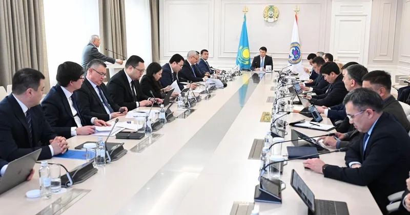 Приоритеты модернизации в плоскости конкретных решений: в Алматы обсудили реализацию задач, обозначенных главой государства