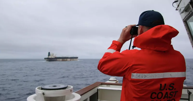 Трамп АҚШ басып алған Маринера танкерінің экипажындағы ресейліктерді босатты