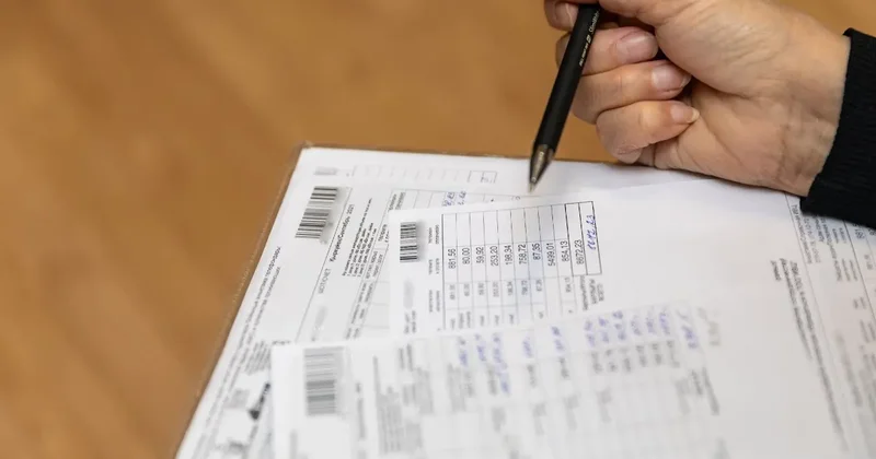 Сколько платят за коммуналку в разных городах Казахстана