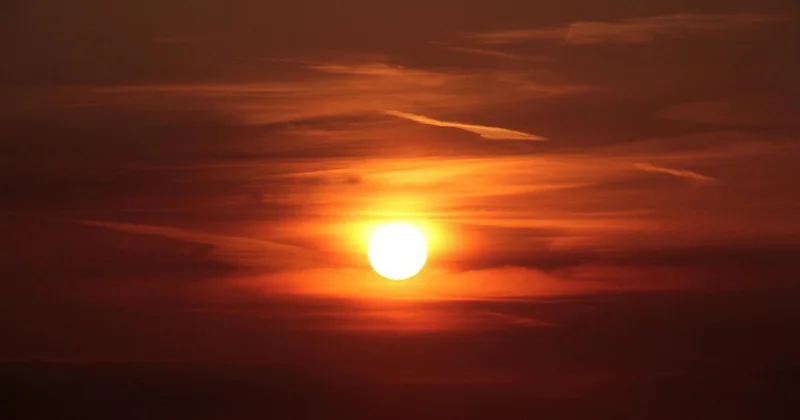 Космические телескопы показали соединение Венеры и Марса с Солнцем (ВИДЕО)