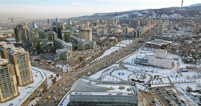 Самый тихий день в году на алматинских дорогах выявили аналитики Sergek