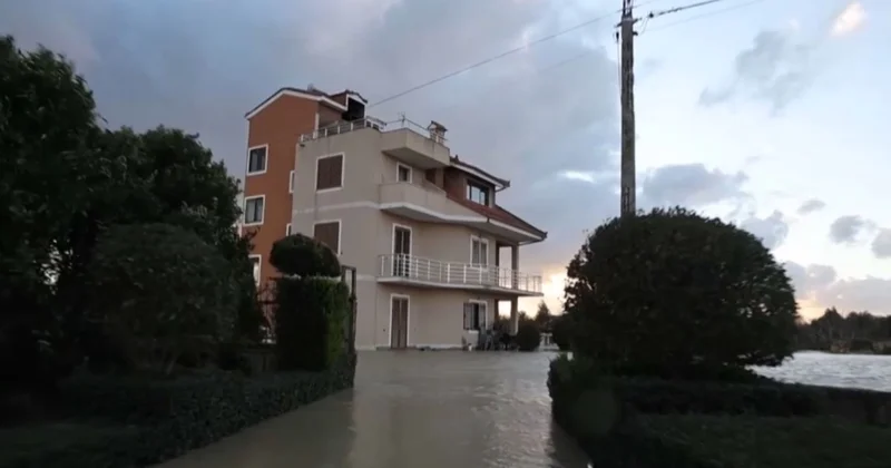 Албанияда 800 үйді су басты