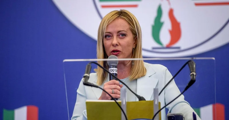 Мелони заявила, что не верит в возможность захвата Гренландии США военными методами