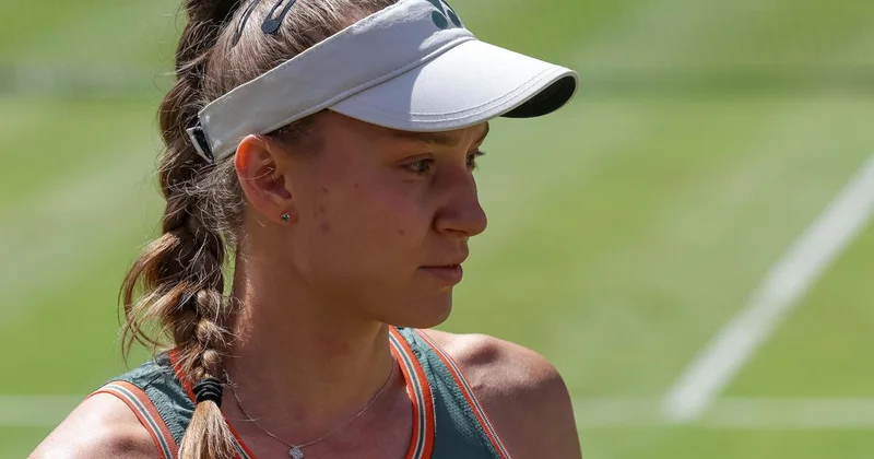 Нас фактически заставляют играть : Рыбакина раскритиковала теннисный календарь