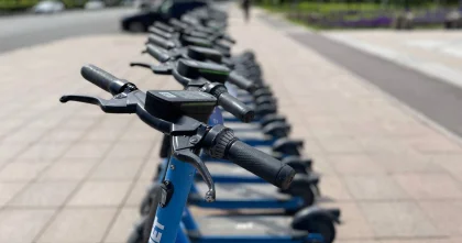 Более 400 человек пострадали в ДТП с самокатами в Алматы в 2025 году