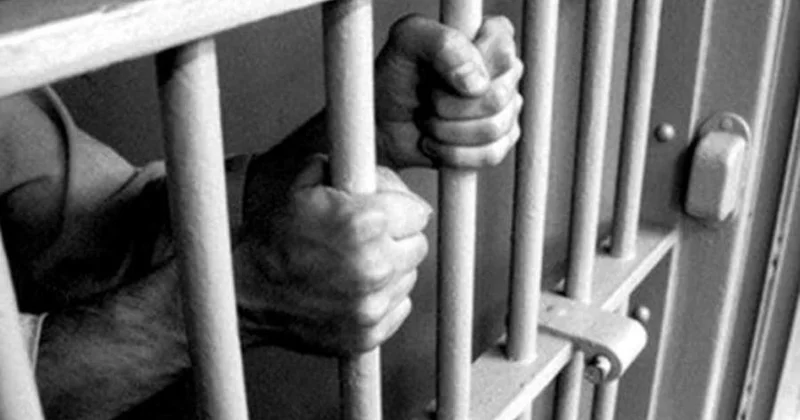 Қырғызстанда 17 жастағы қызды өлтірген күдікті тергеу изоляторында көз жұмды