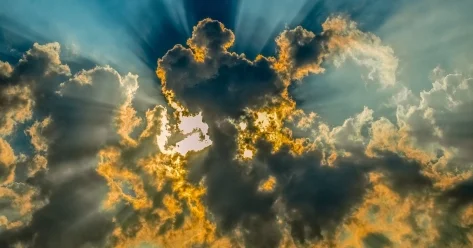 Токсичное облако из Ирана движется в сторону Казахстана