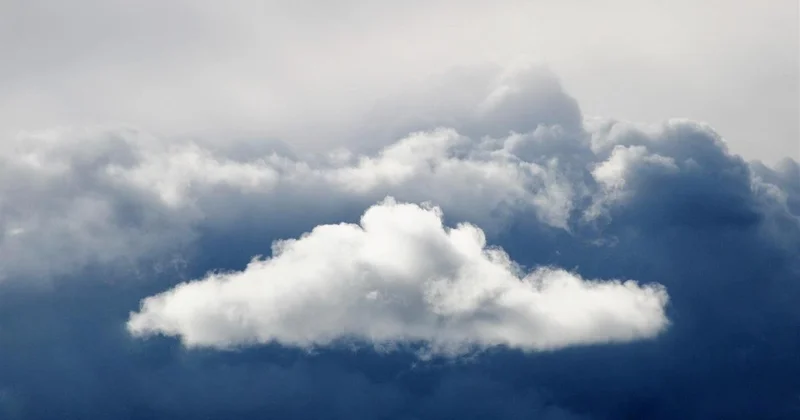 На слухи о движущихся из Ирана кислотных облаках отреагировали в Казахстане