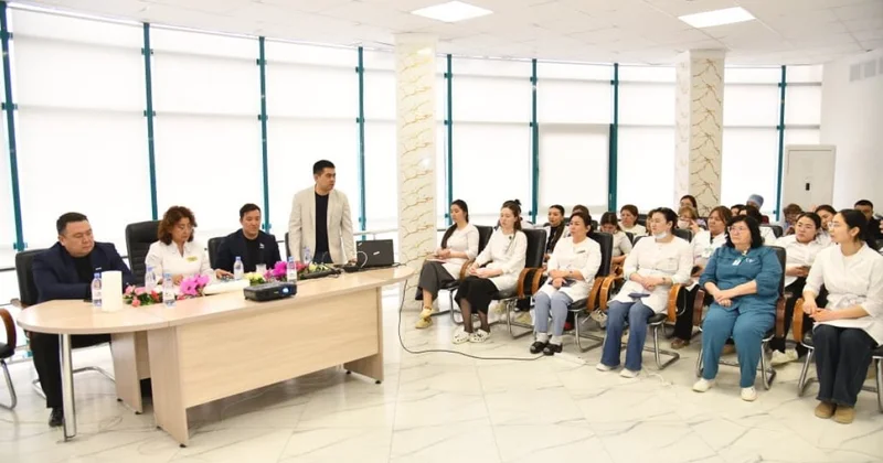 Конституционные гарантии здравоохранения обсудили с медиками в Атырау