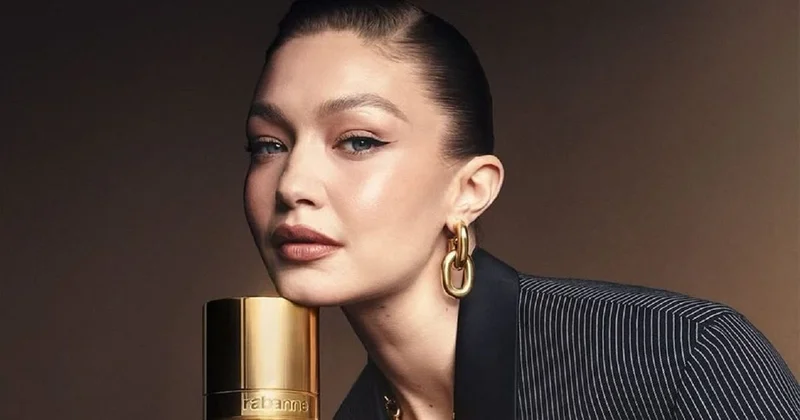 Без головы и с лопатой в животе: Джиджи Хадид снялась в пугающих образах