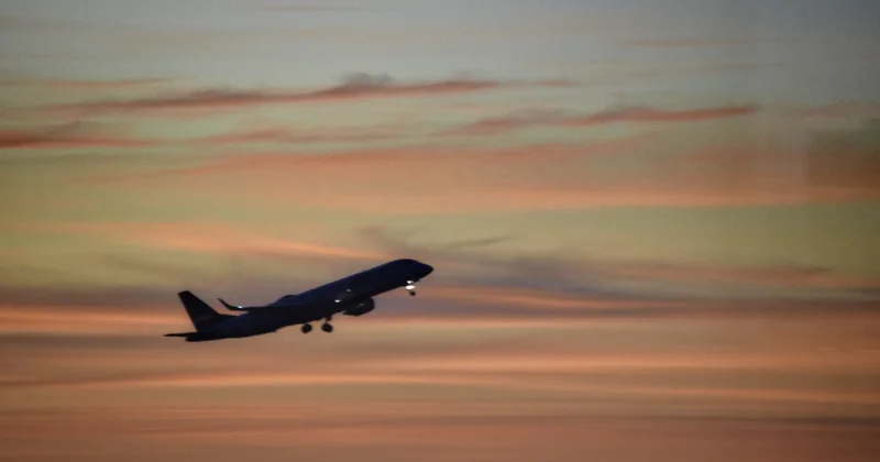 Авиакомпании выполнят ещё три рейса с Ближнего Востока для казахстанцев