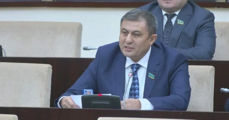 Университеттердің автономиясын жүйелі түрде арттыру қажет депутат