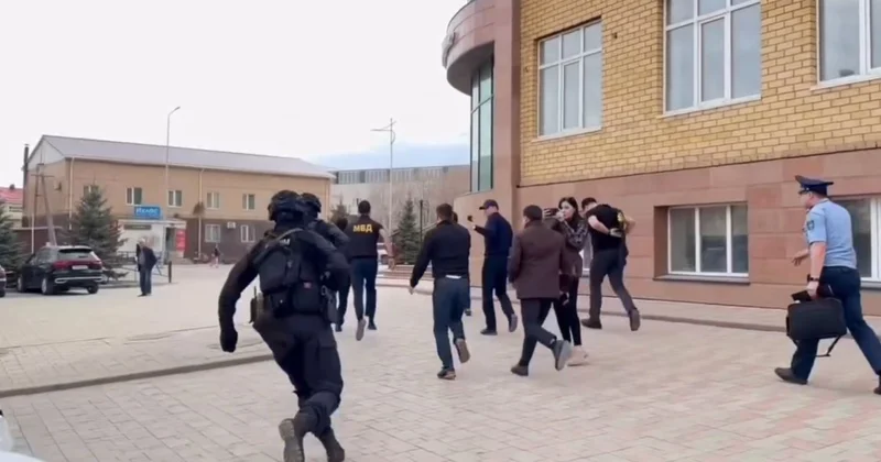 Как спецназ ворвался в актюбинский ЦОН, показали на видео