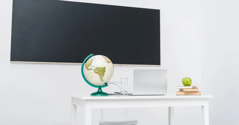 Бұл уақытша емес . Оқу министрі педагогтердің білімін бағалауды тоқтату туралы