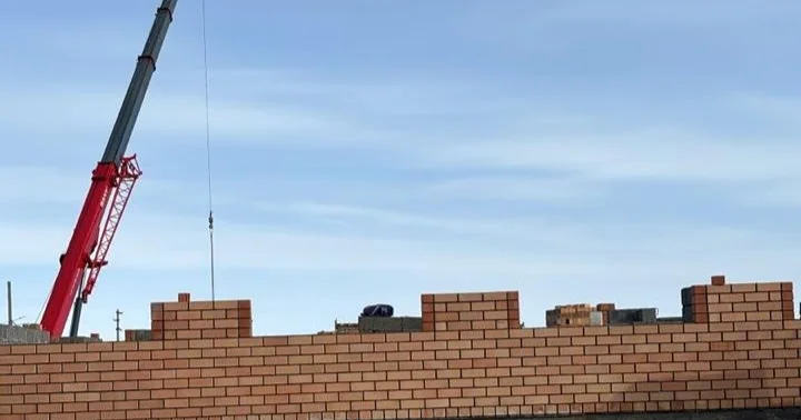 Сенатор Зерендідегі тарихи өлкетану мұражайы құрылысындағы проблеманы атады