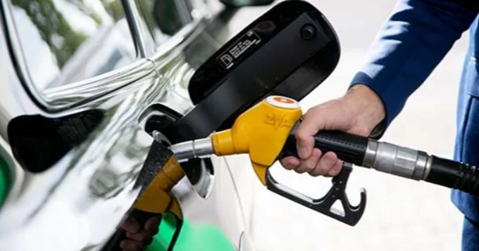 Тапшылық жоқ сәйкесінше баға да өспейді: Энергетика вице министрі жанармай құнының өзгеруі туралы