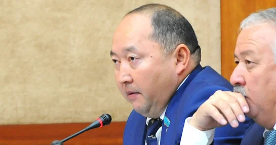 Трансформировать кредитные товарищества призывает сенатор