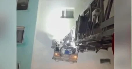 Сәтбаевта өрттен ер адам мен төрт бала құтқарылды