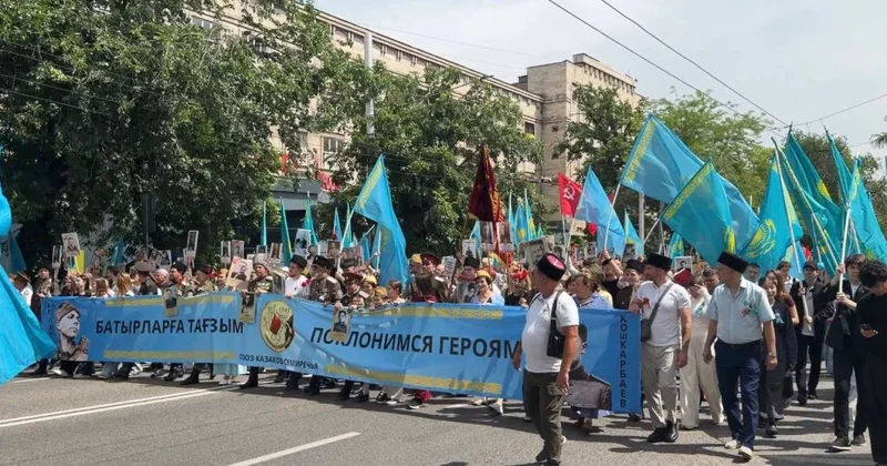 Шествие Батырларға тағзым прошло в Алматы (ВИДЕО)