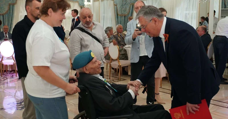 Низкий поклон вам, воины Победы!