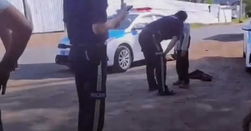 Прохожие отбили мальчика у незнакомца в Астане (ВИДЕО)