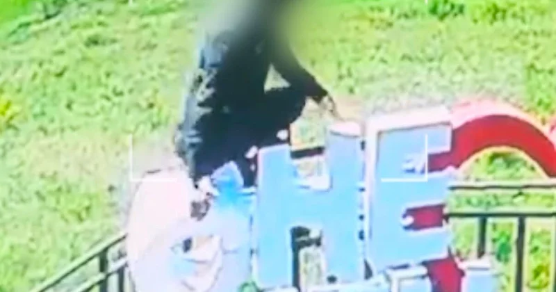 Астанчанин оказался в полиции из за фото на память