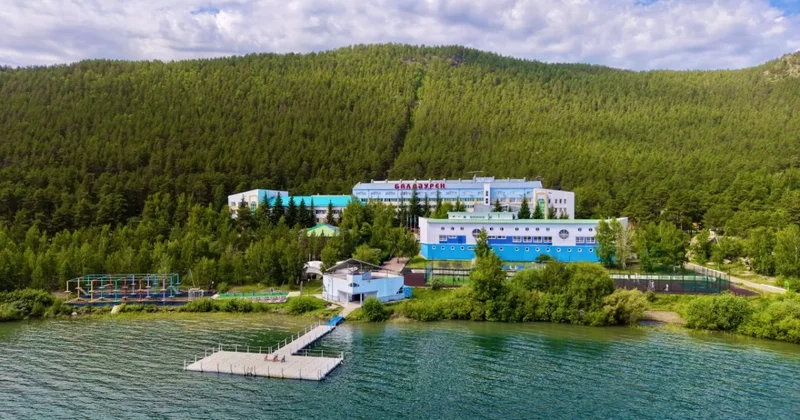 Казахмыс открыл летний сезон отдыха для детей сотрудников