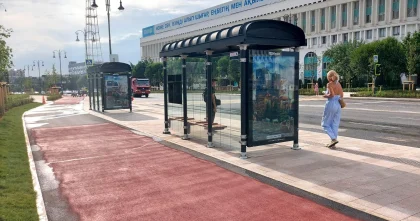 В Алматы запустили новую остановку на площади Республики
