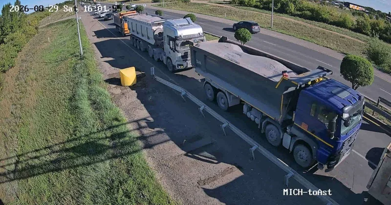 Қазақстан жолдары неге тез бұзылады ҚазАвтоЖол себептердің бірін атады